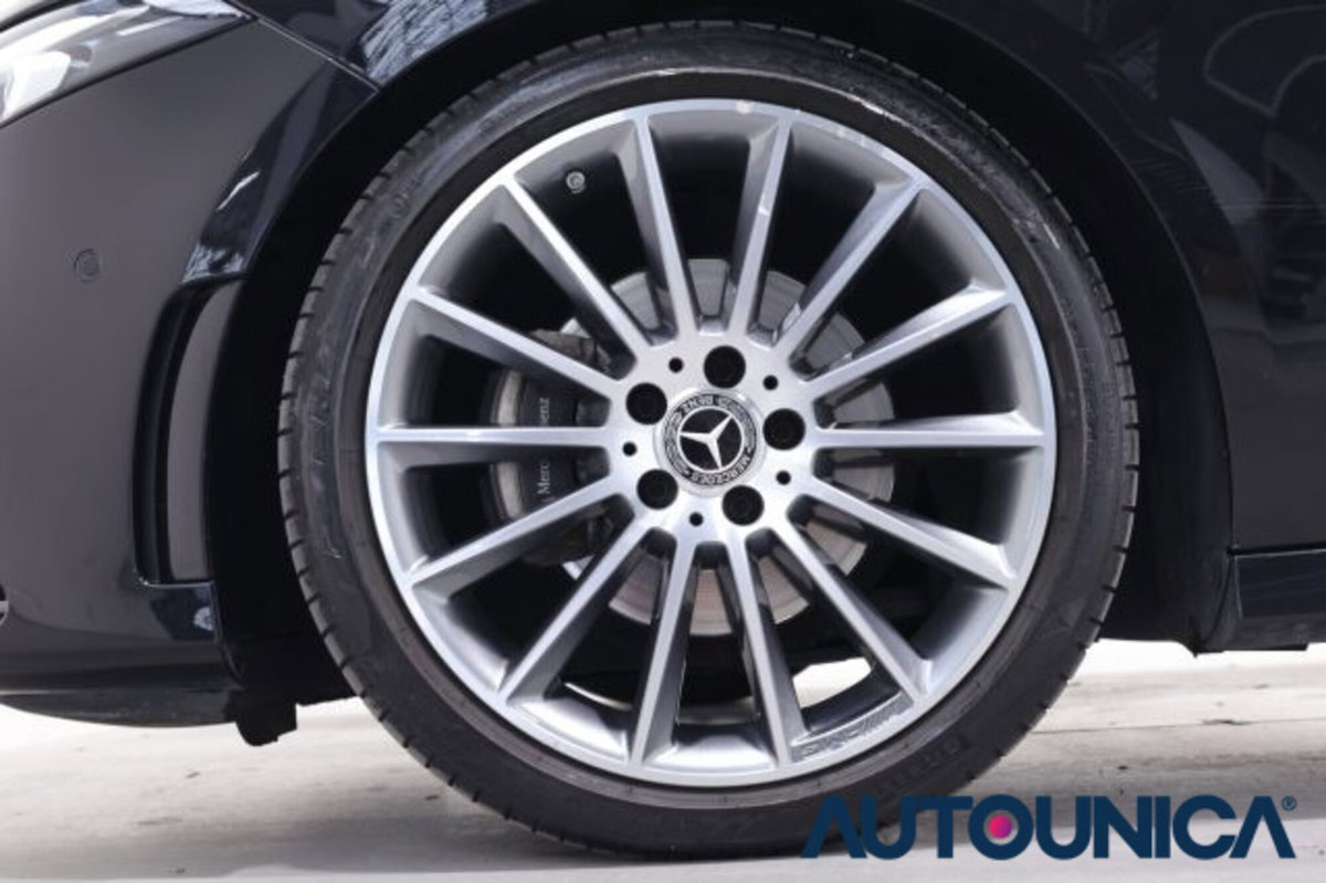 Mercedes-Benz Classe A Sedan 200 d Automatic 4p. Premium (14)