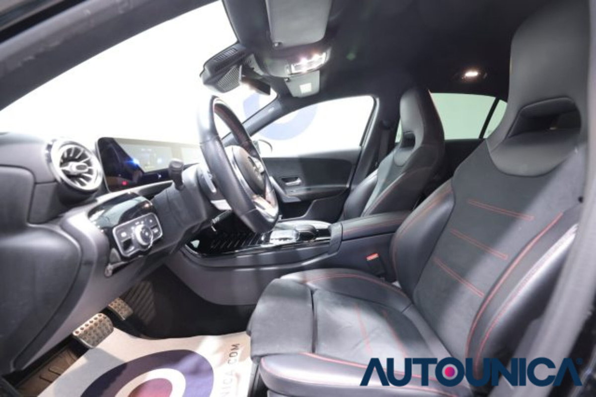 Mercedes-Benz Classe A Sedan 200 d Automatic 4p. Premium (20)