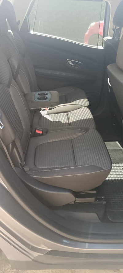 Renault Scenic E-Tech Electric 1.5 dCi 110CV Confort (15)