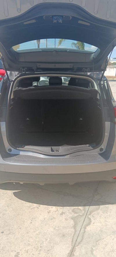 Renault Scenic E-Tech Electric 1.5 dCi 110CV Confort (5)