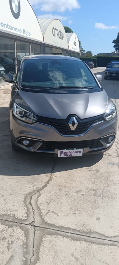 Renault Scenic E-Tech Electric 1.5 dCi 110CV Confort (8)