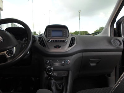 Ford Tourneo Courier 1.5 TDCI 75 CV Plus (15)