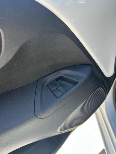 Citroen C1 Airscape C1 Airscape VTi 68 5 porte Shine (13)