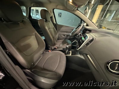 Renault Captur TCe 12V 90 CV Business (16)