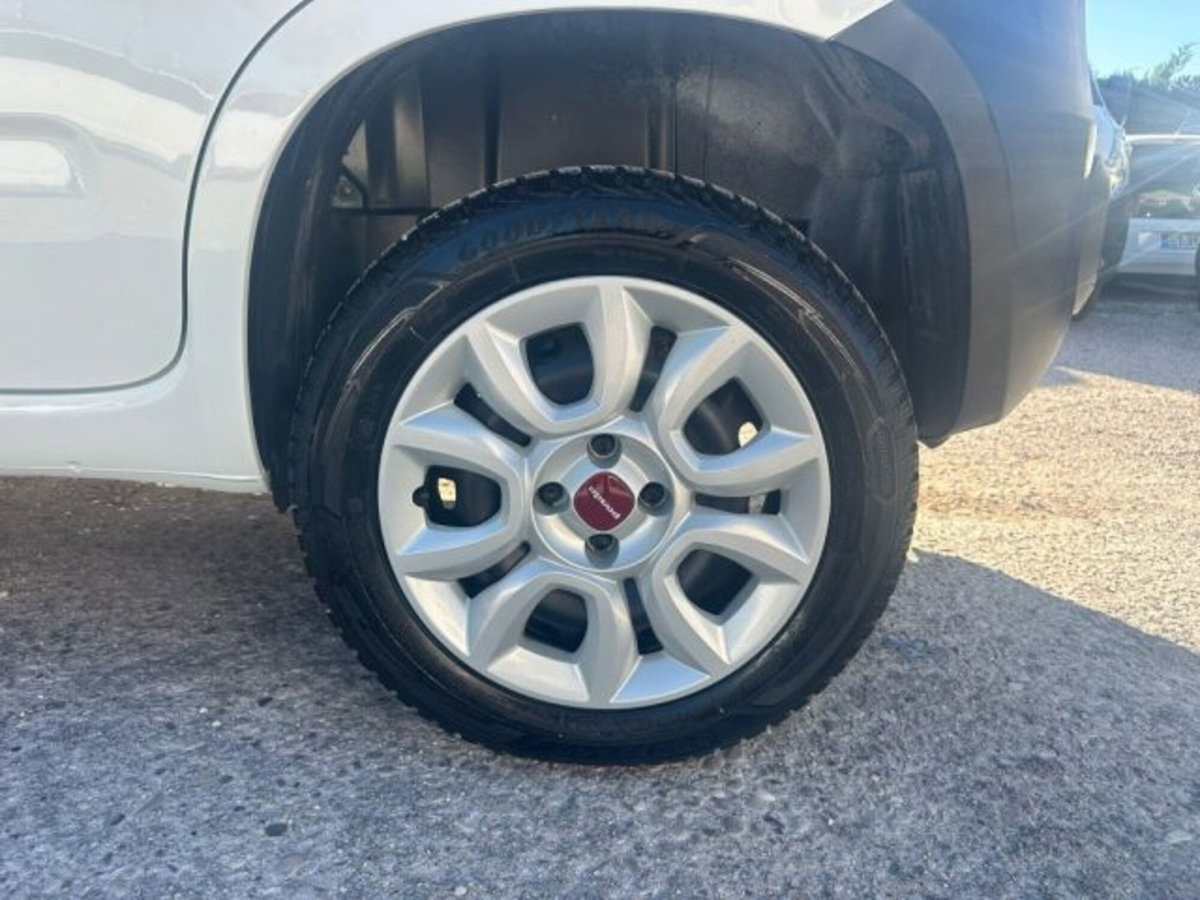 Fiat Panda 0.9 TwinAir Turbo Natural Power Easy (14)