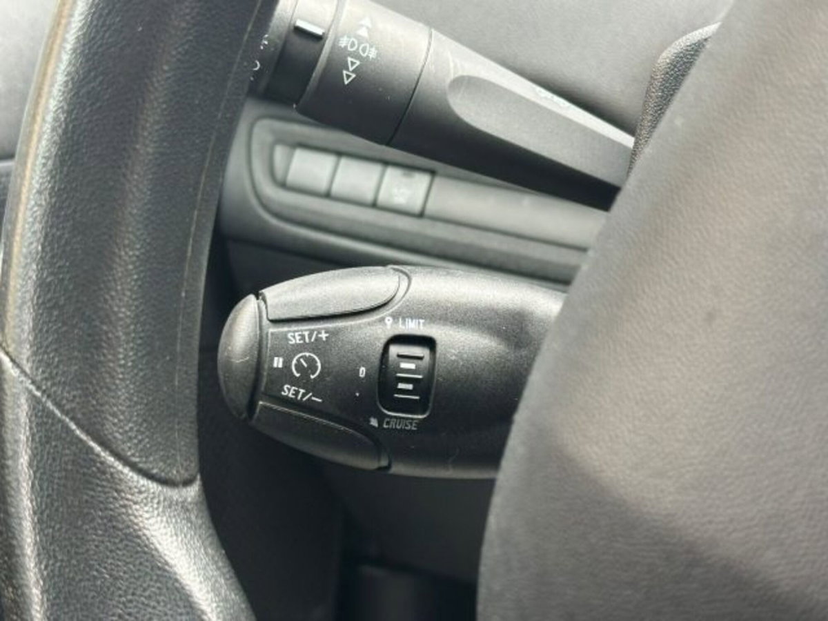 Peugeot 208 BlueHDi 100 Stop&Start 5 porte Active (11)