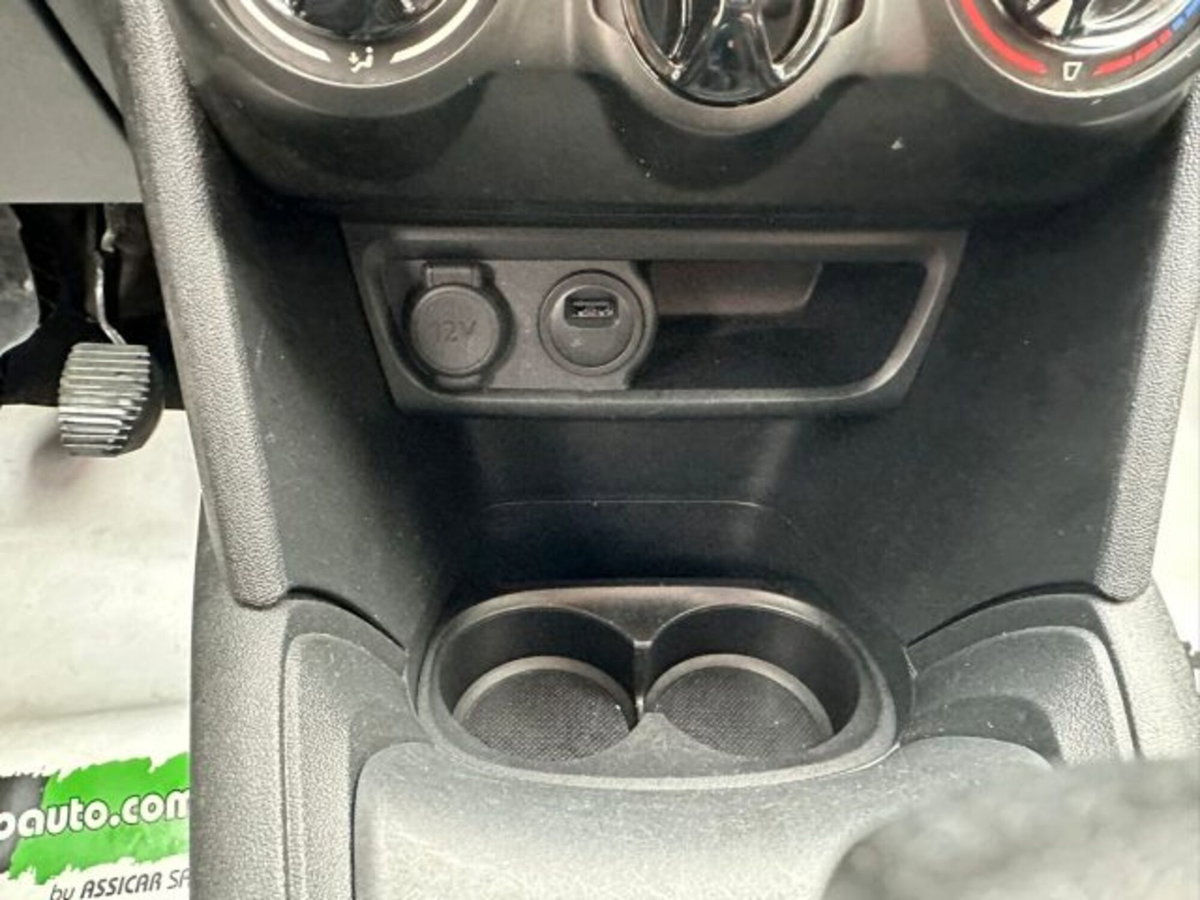 Peugeot 208 BlueHDi 100 Stop&Start 5 porte Active (12)