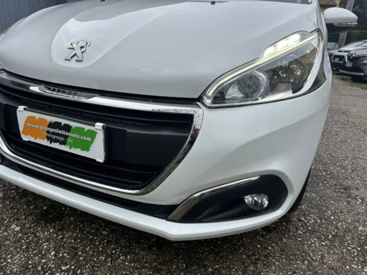 Peugeot 208 BlueHDi 100 Stop&Start 5 porte Active (17)