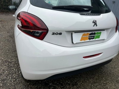 Peugeot 208 BlueHDi 100 Stop&Start 5 porte Active (18)