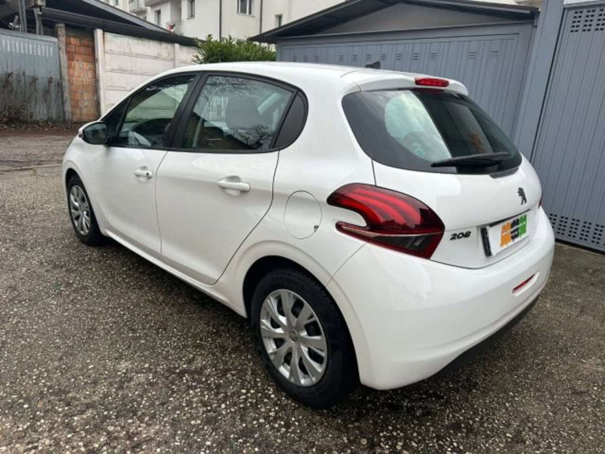 Peugeot 208 BlueHDi 100 Stop&Start 5 porte Active (2)