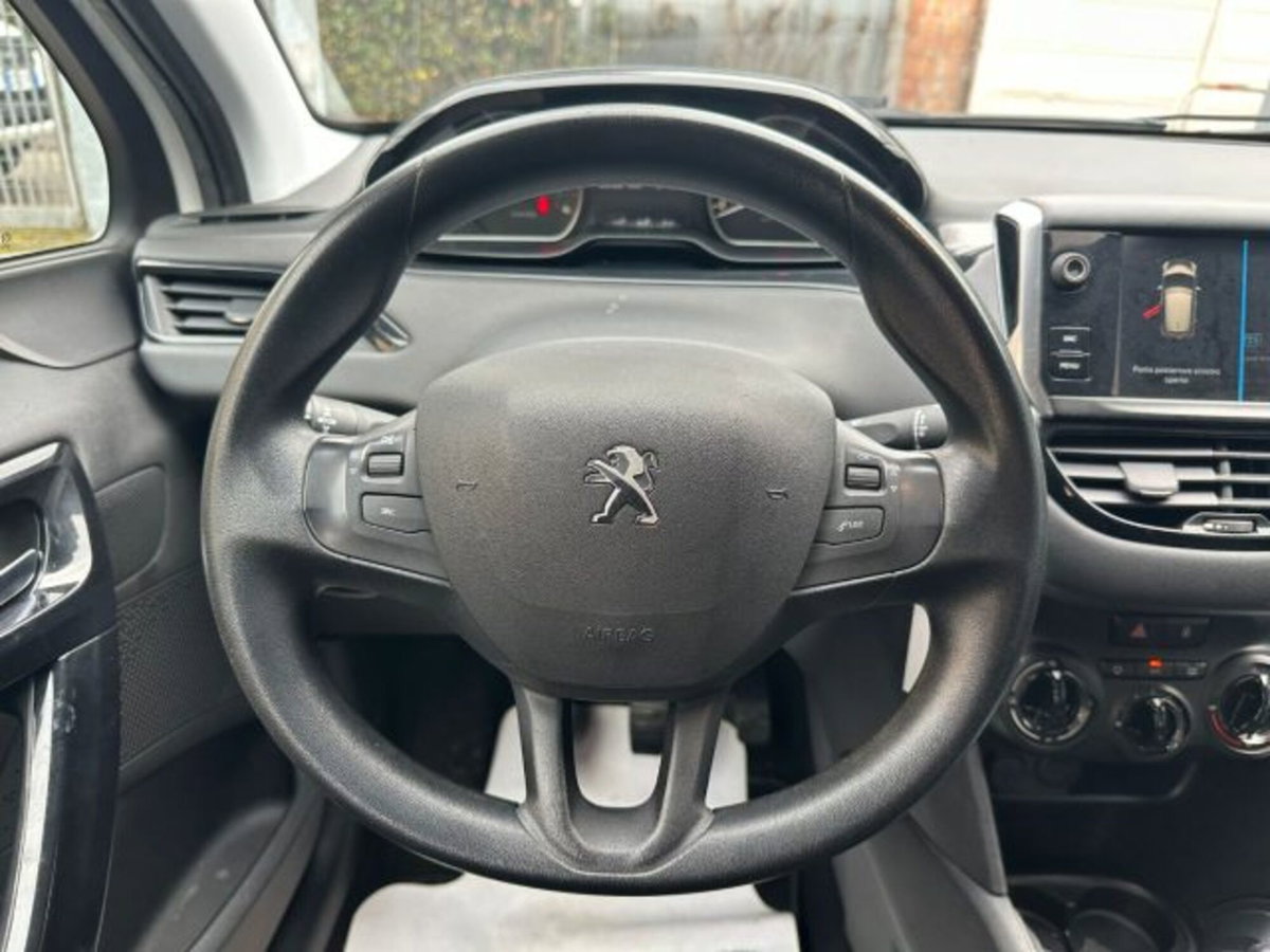 Peugeot 208 BlueHDi 100 Stop&Start 5 porte Active (20)
