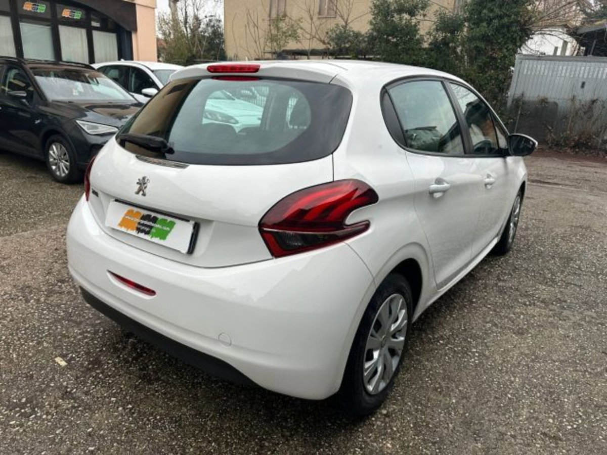 Peugeot 208 BlueHDi 100 Stop&Start 5 porte Active (4)