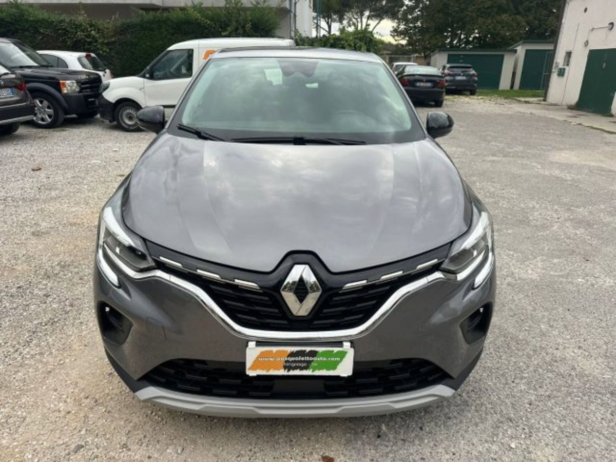 Renault Captur Blue dCi 115 CV EDC Business (13)
