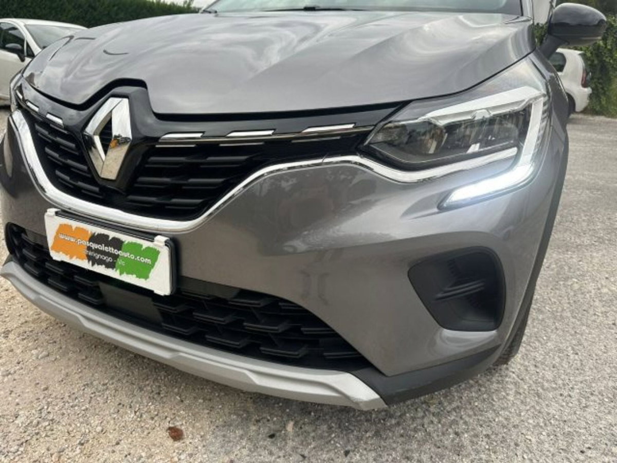 Renault Captur Blue dCi 115 CV EDC Business (17)
