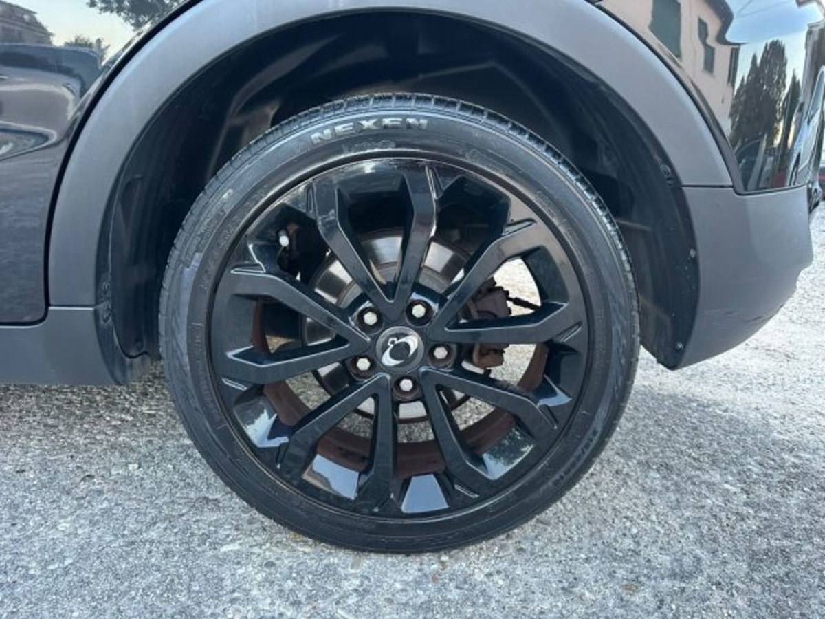 Ssangyong Tivoli 1.6d 2WD Black Edition (14)