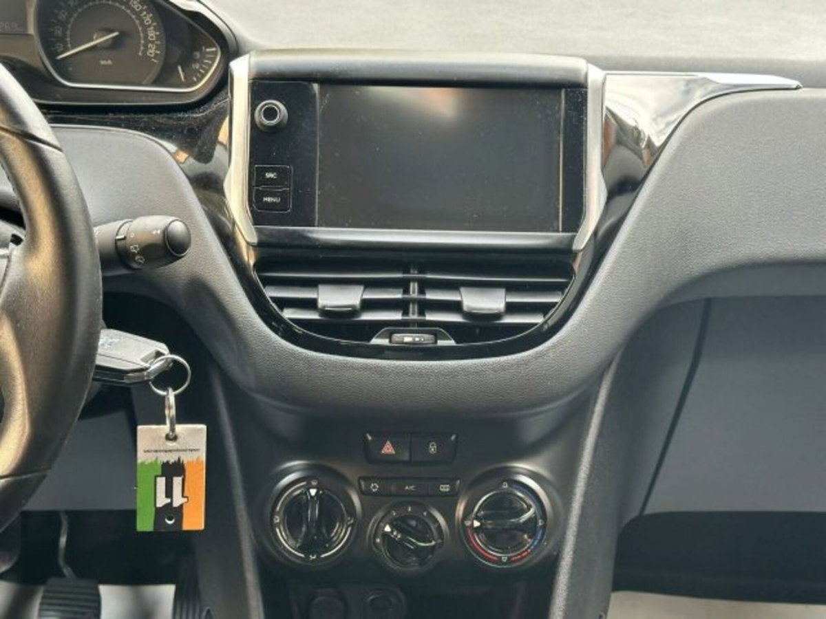 Peugeot 208 82 5p. GPL Allure (10)