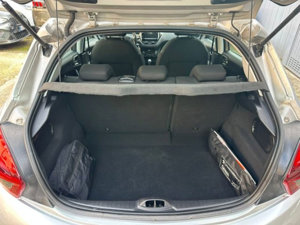 Peugeot 208 82 5p. GPL Allure (8)