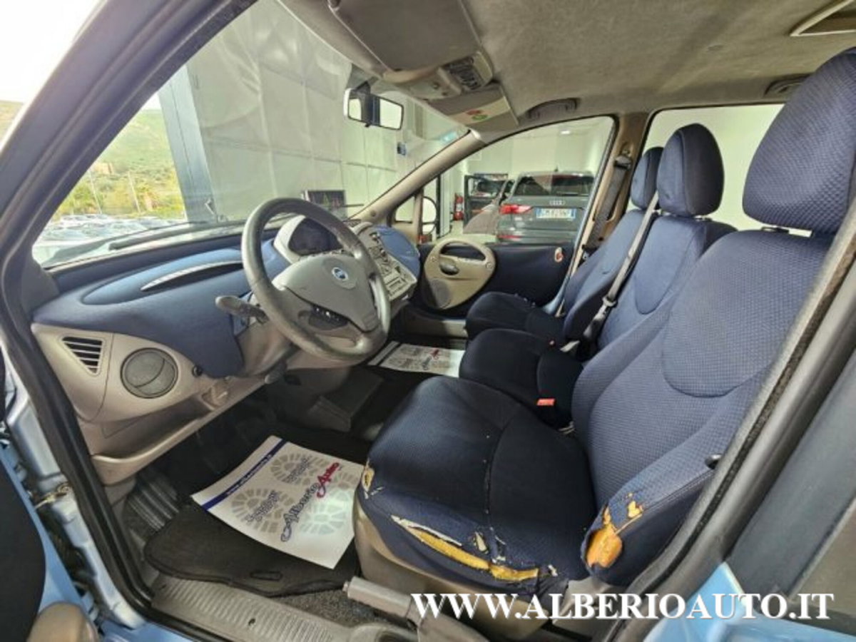 Fiat Multipla 1.9 JTD Family (9)