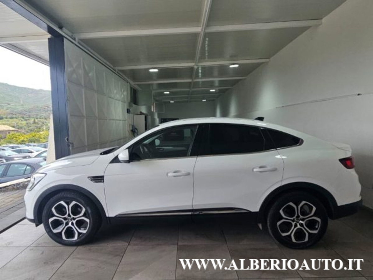 Renault Arkana E-Tech 145 CV Intens (4)