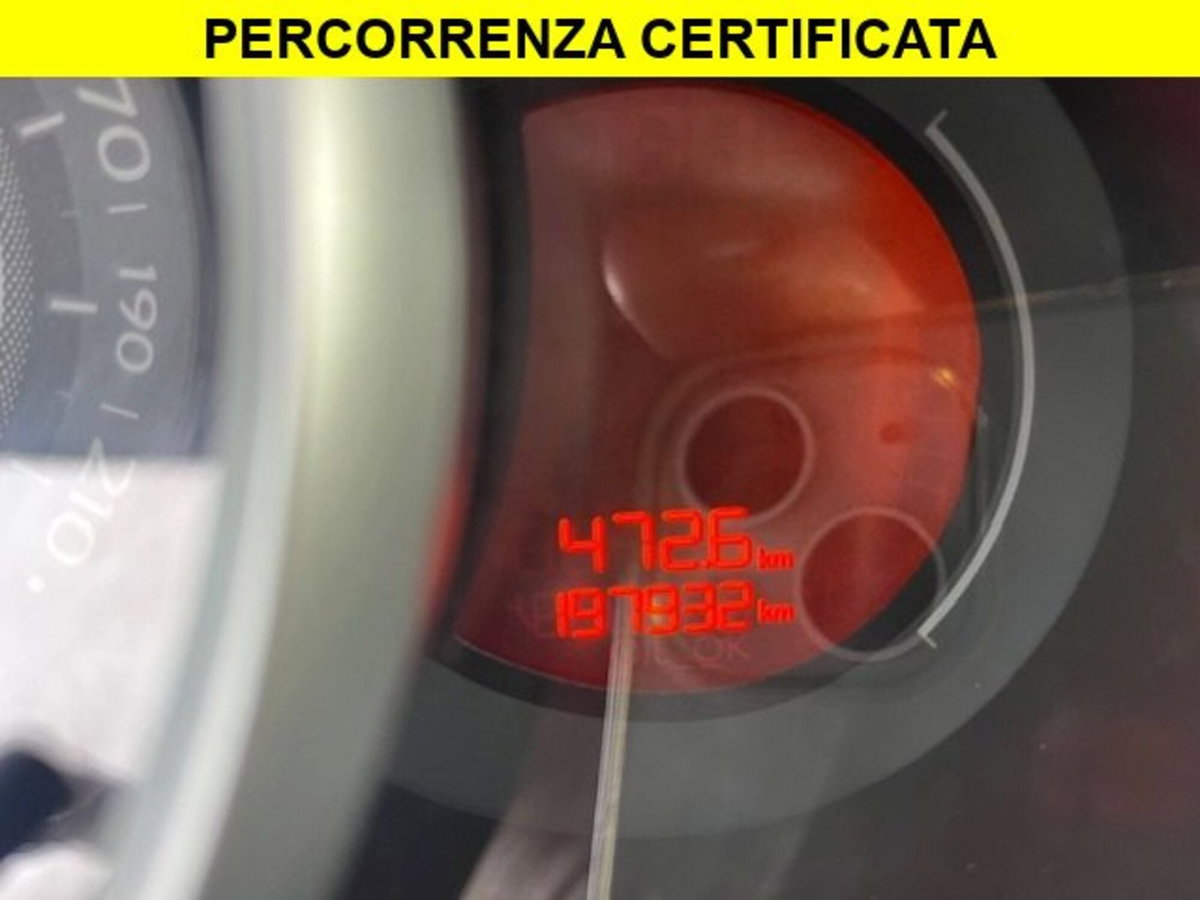 Citroen C3 1.4 Exclusive (7)