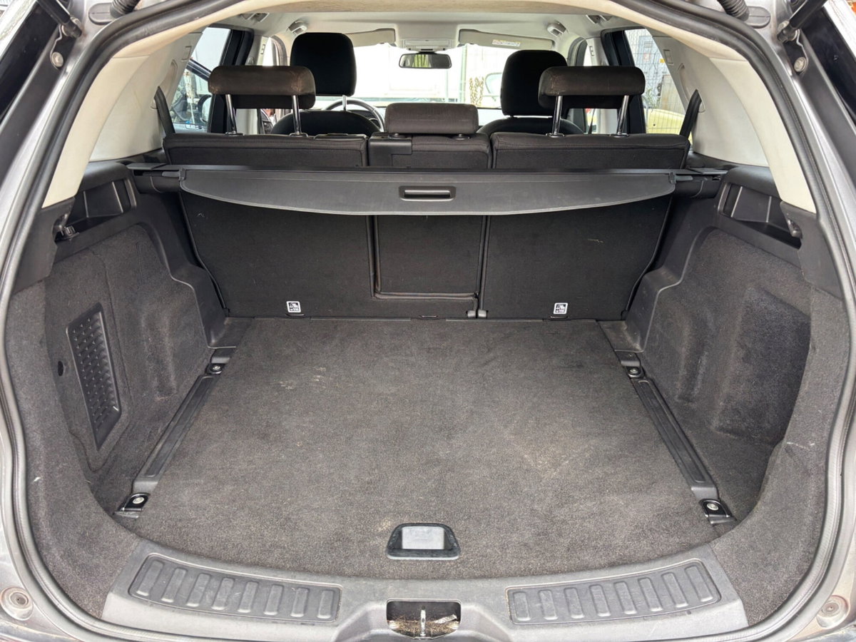 Land Rover Discovery Sport 2.0 TD4 150 CV Pure (18)