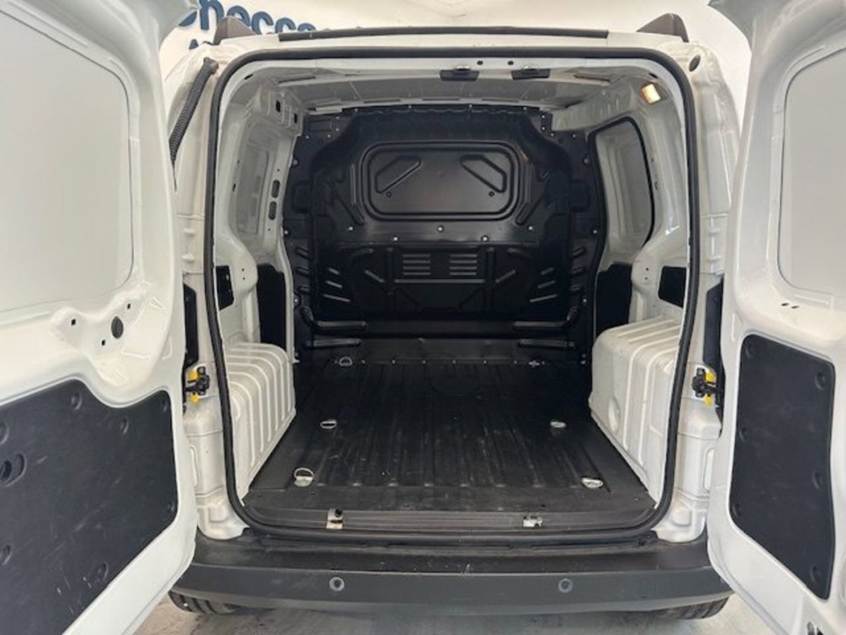 Fiat Fiorino QUBO 1.3 MJT 95CV SX (N1) (6)