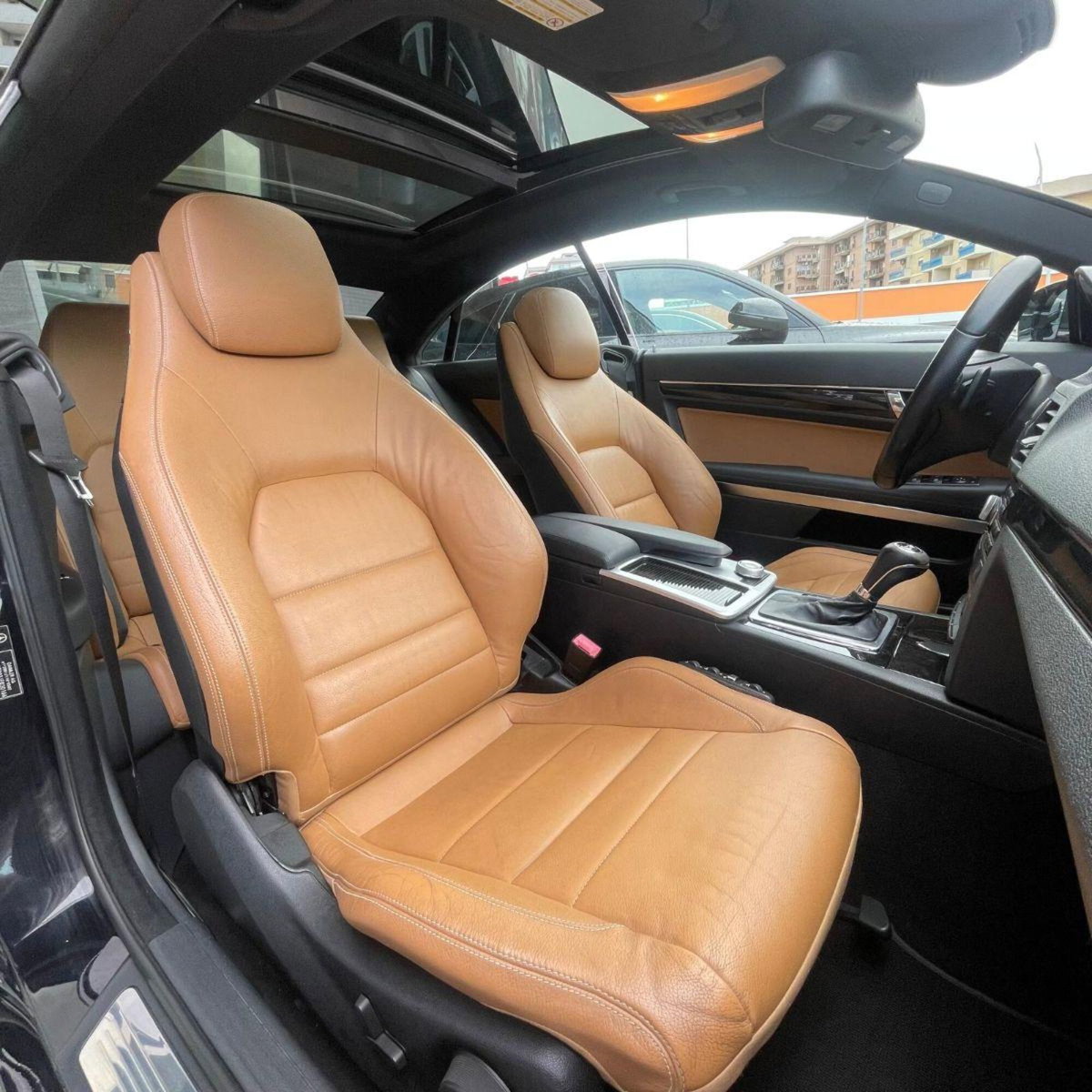 Mercedes-Benz Classe E Coupé 250 CDI Coupé BlueEFFICIENCY (5)