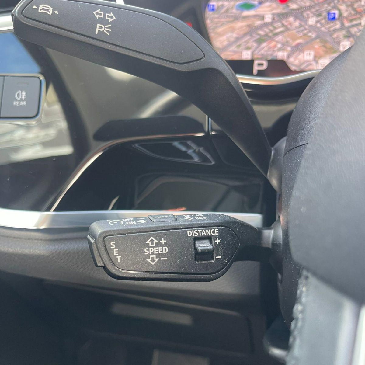 Audi Q3 35 TDI quattro S tronic Business (13)