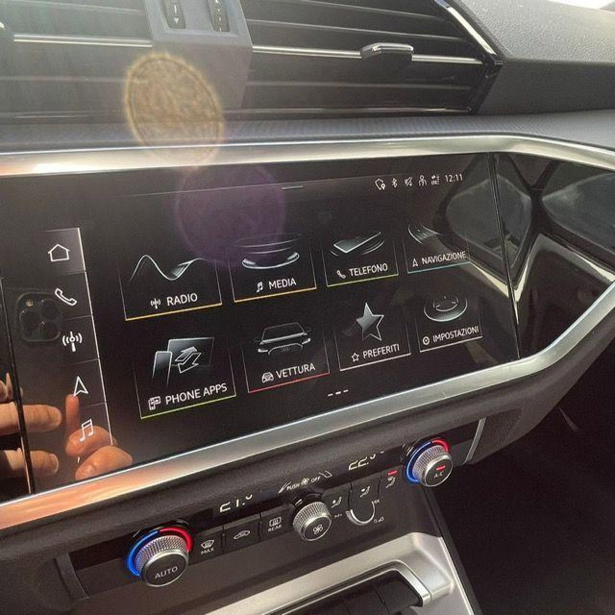 Audi Q3 35 TDI quattro S tronic Business (9)