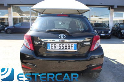 Toyota Yaris 1.0 5 porte Active (13)
