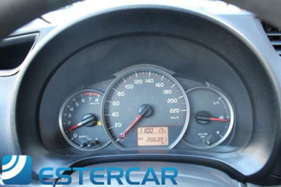 Toyota Yaris 1.0 5 porte Active (18)
