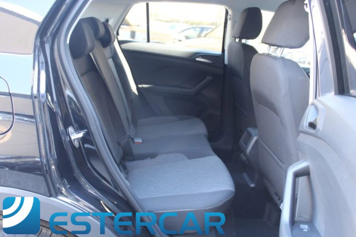 Volkswagen T-Cross 1.0 tsi Edition 115cv (14)