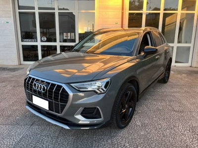Audi Q3 2.0 TDI 150 CV S tronic S line Edition (4)