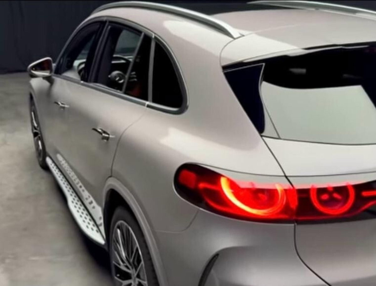 Mercedes-Benz GLC Elettrica 400 Premium 4matic (6)