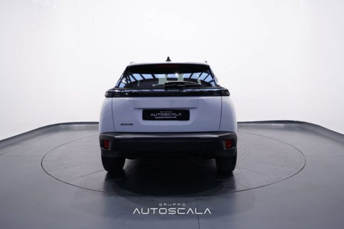 Peugeot 2008 1.2 puretech Allure s&s 100cv (5)
