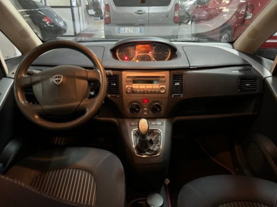 Lancia Musa 1.3 Mjt 16V 95 CV DPF E-Collection (11)