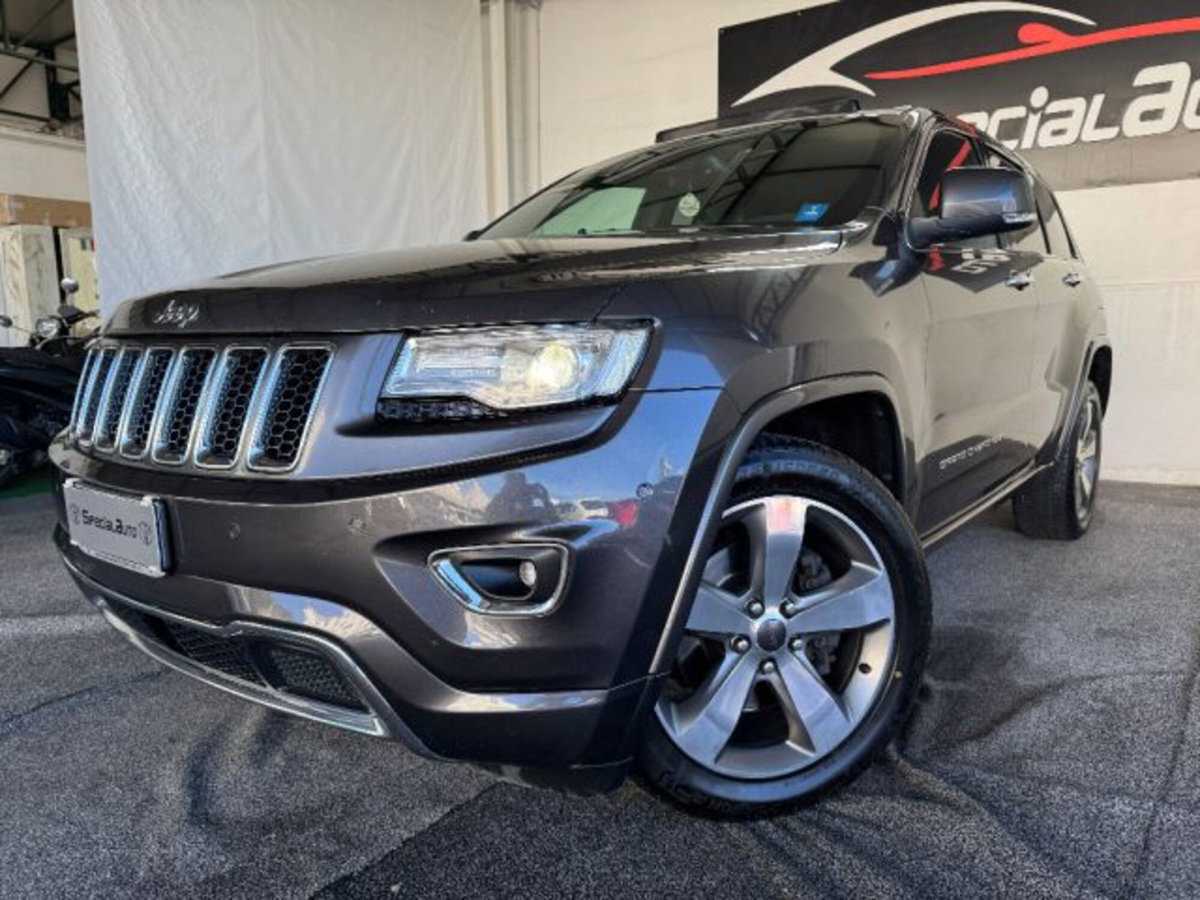 Jeep Grand Cherokee 3.0 V6 CRD 250 CV Multijet II Overland (14)