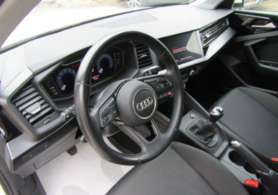 Audi A1 Sportback Sportback 25 1.0 tfsi Business (10)
