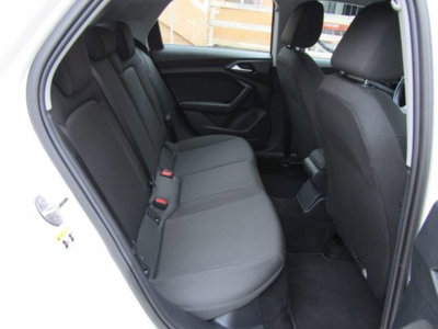 Audi A1 Sportback Sportback 25 1.0 tfsi Business (14)
