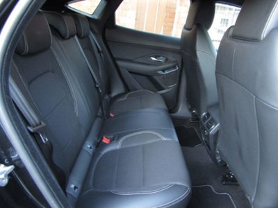 Jaguar E-Pace 2.0D 150 CV AWD aut. R-Dynamic (15)