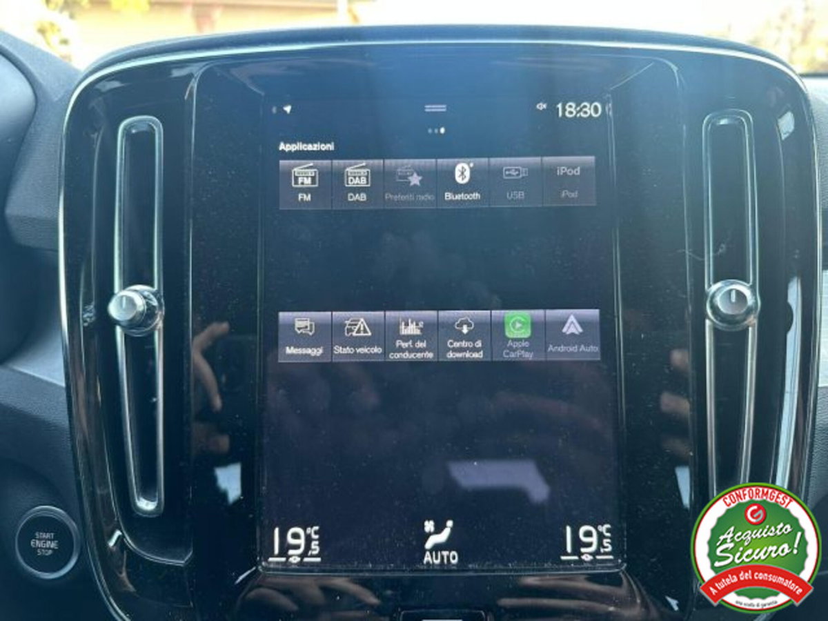 Volvo XC40 T5 Recharge Plug-in Hybrid automatico Core (16)