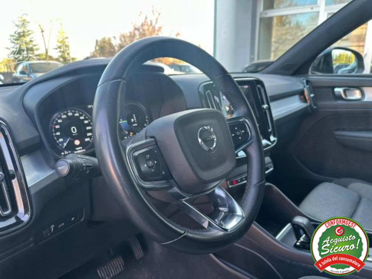 Volvo XC40 T5 Recharge Plug-in Hybrid automatico Core (5)
