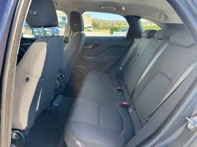 Jaguar F-Pace 2.0 D 180 CV AWD aut. Pure (14)