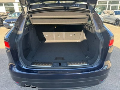 Jaguar F-Pace 2.0 D 180 CV AWD aut. Pure (7)