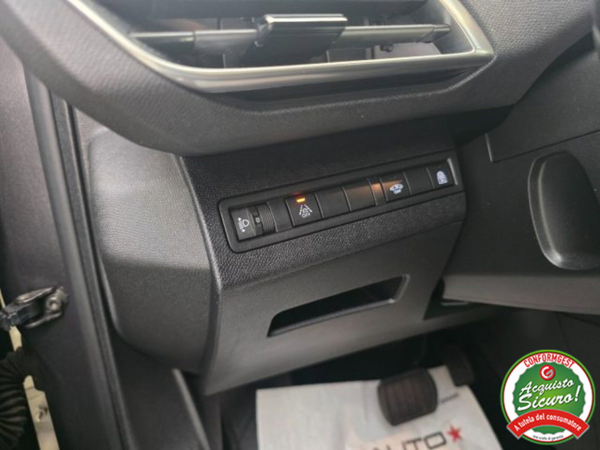 Peugeot 3008 BlueHDi 130 S&S EAT8 GT (19)
