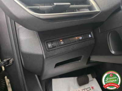 Peugeot 3008 BlueHDi 130 S&S EAT8 GT (19)