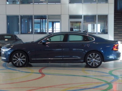 Volvo S90 B5 (d) AWD automatico Plus Dark (15)