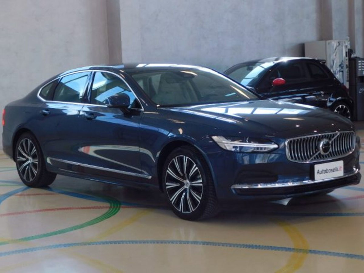 Volvo S90 B5 (d) AWD automatico Plus Dark (20)