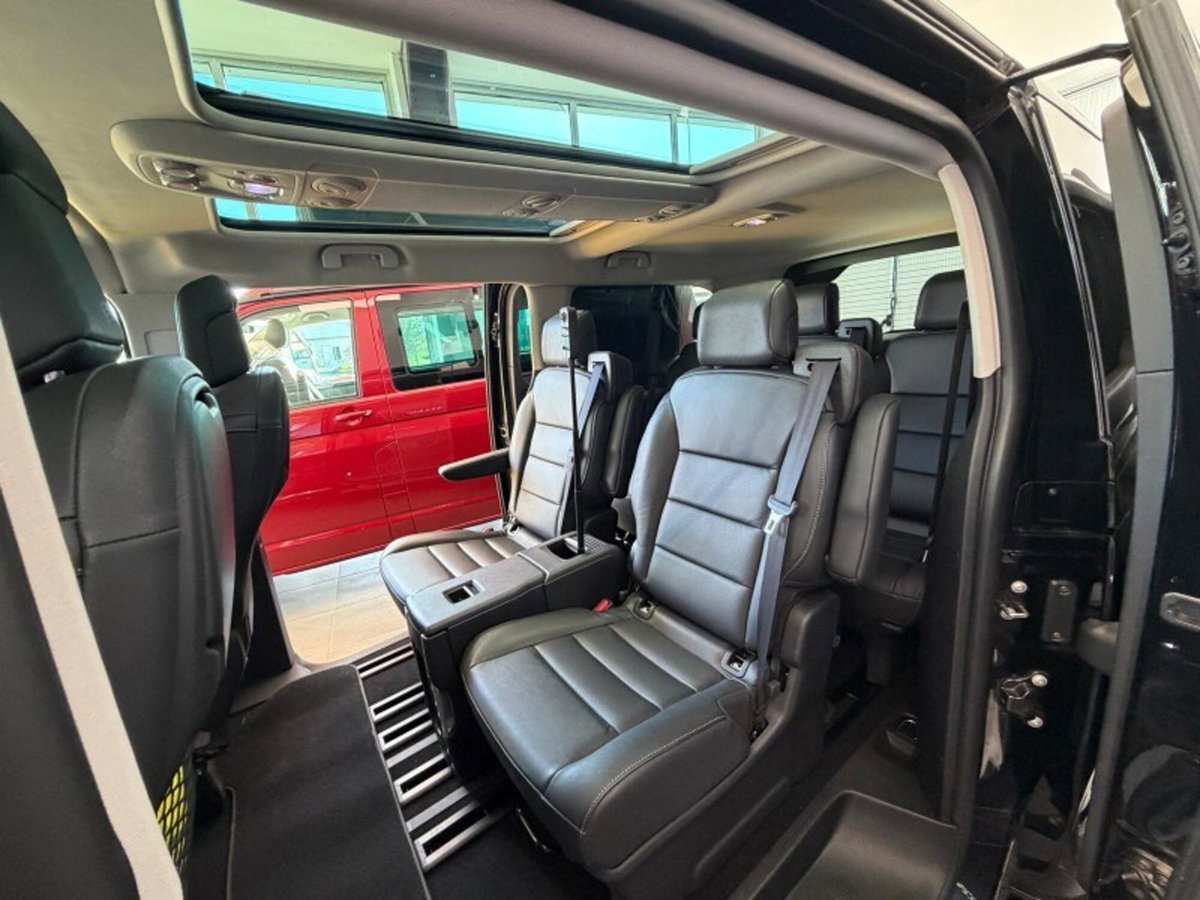 Fiat E-Ulysse E-Ulysse M1 136cv Long 75kWh Lounge my23 (17)