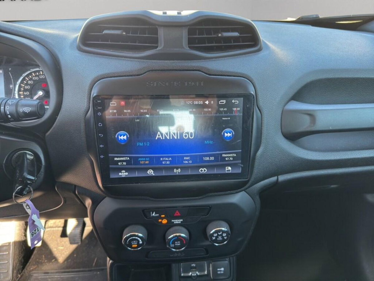 Jeep Renegade 1.0 T3 Sport (12)